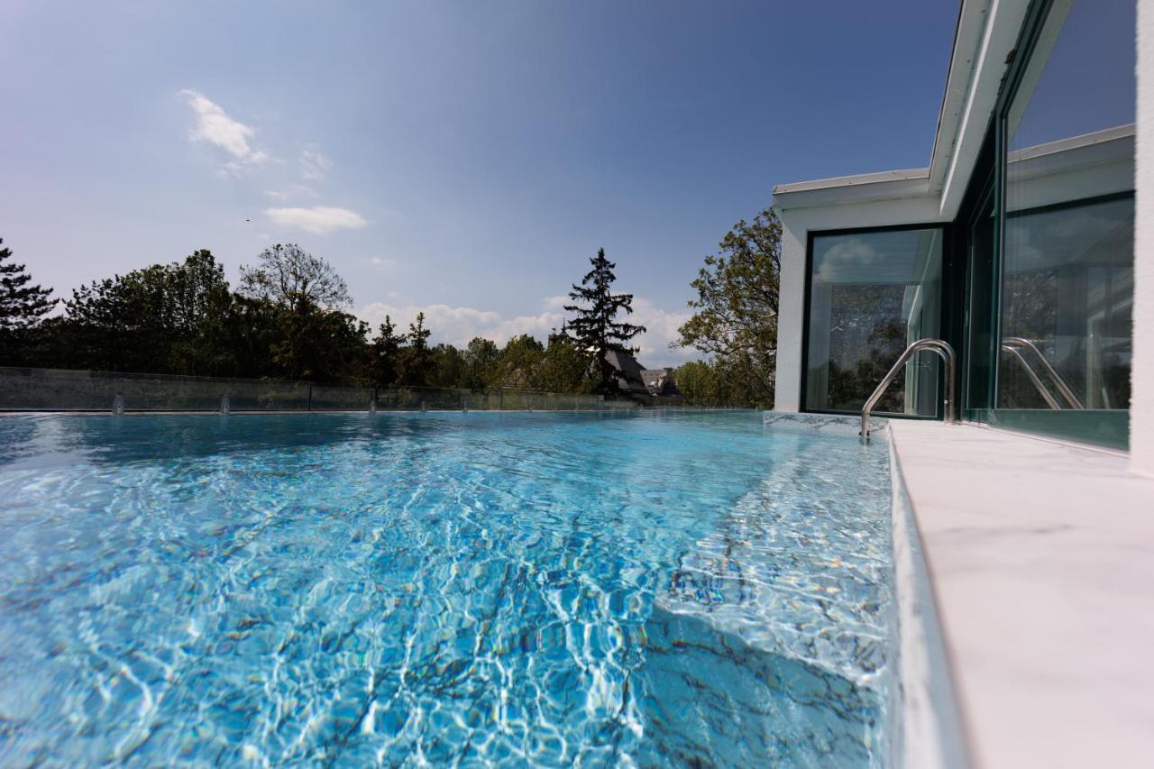 Villa Bauhaus Wellness Apartments 207 - Petiteplage Siofok Ngoại thất bức ảnh